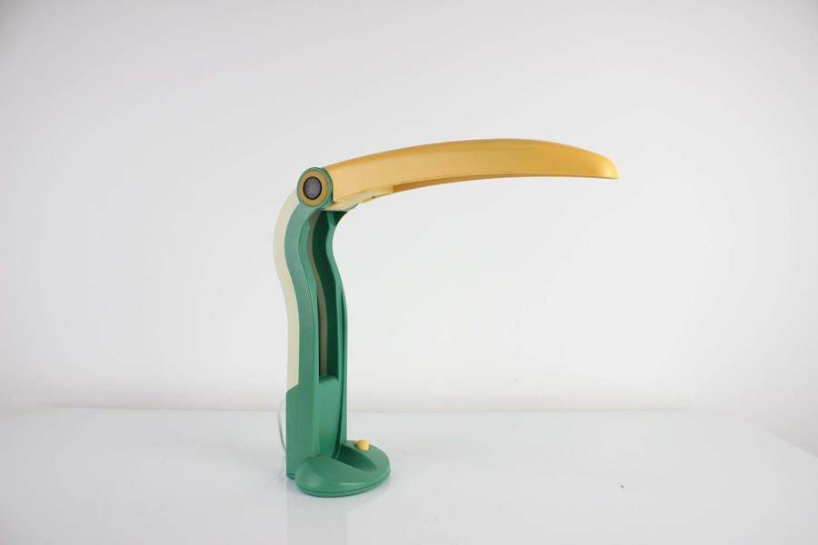 1990, Table Lamp Toucan, Designer H.T. Huang photo furniture