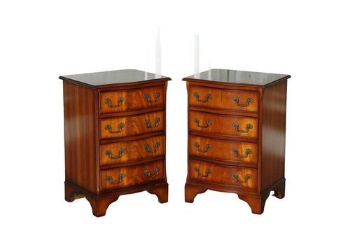 Pair Of Georgian Style Nightstands Bedside End Side Tables