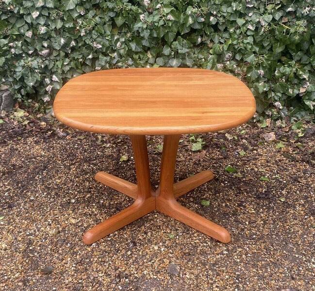 Vintage Dyrlund Danish Circular Coffee Table Dyrlund Vinterior